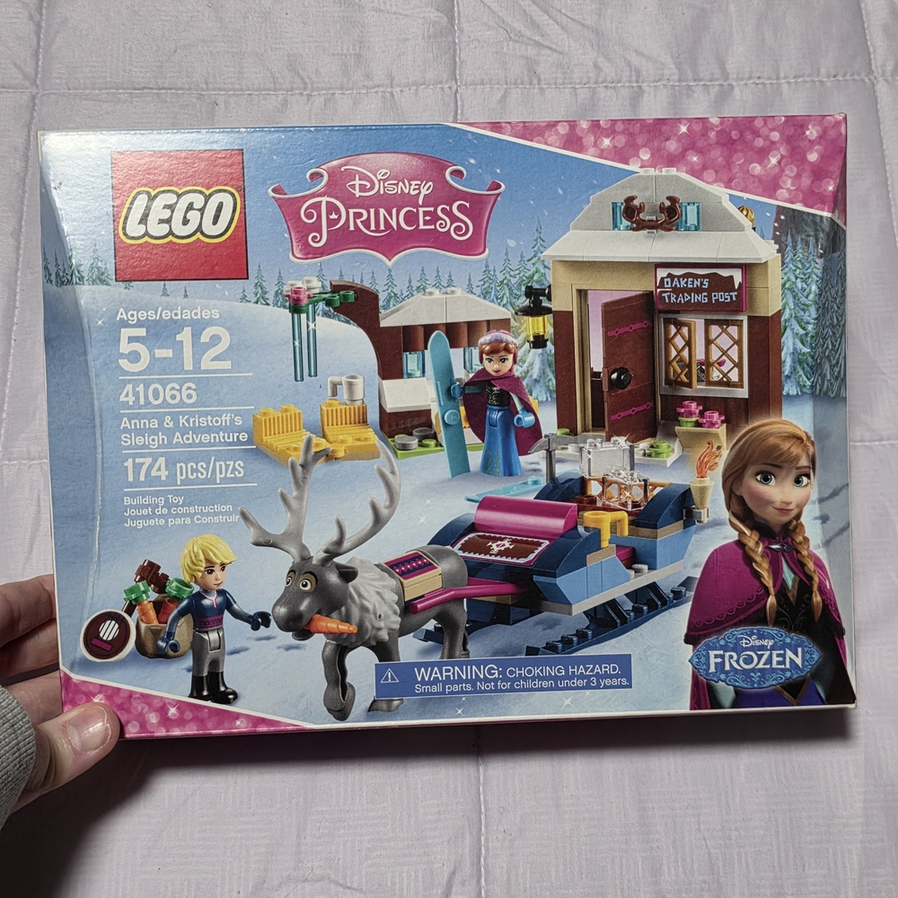 LEGO Disney Princess Anna & Kristoff's Sleigh Adventure Set